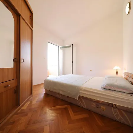 Apartment Sabina Vrt *